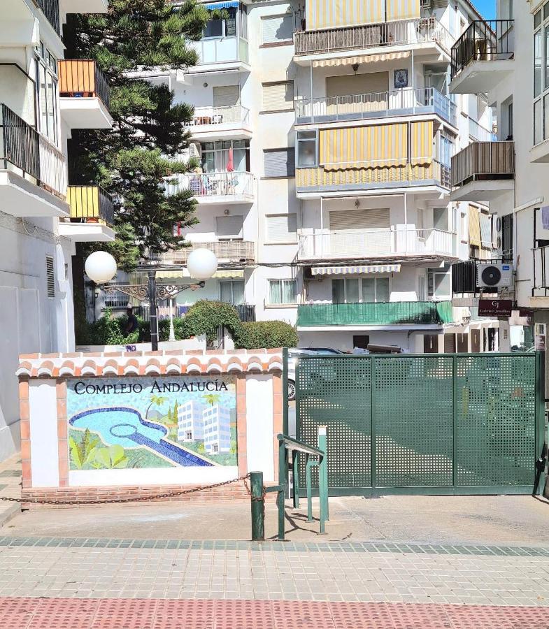 Perfecto Apartamento Centrico Nerja Luaran gambar
