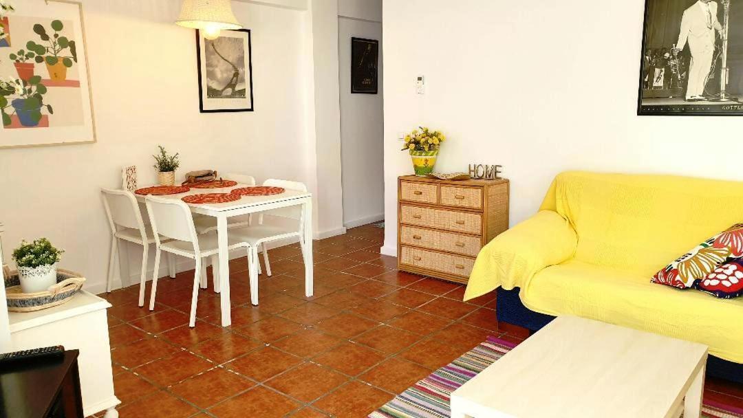 Perfecto Apartamento Centrico Nerja Luaran gambar