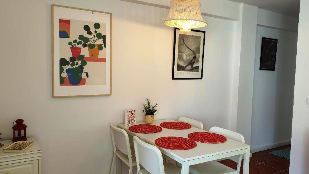 Perfecto Apartamento Centrico Nerja Luaran gambar